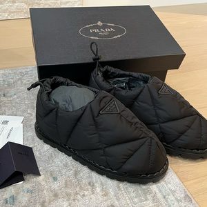 Prada Calzature Uomo Nylon Piuma in colour Nero (black) Men’s size 9